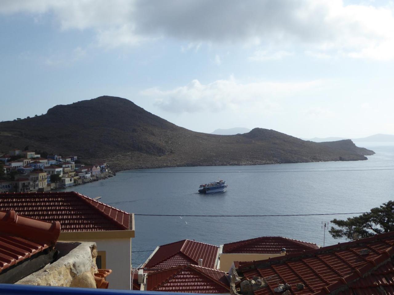 Villa Yorgos Χάλκη Εξωτερικό φωτογραφία